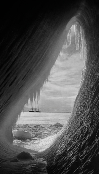 Artist in a Frozen World